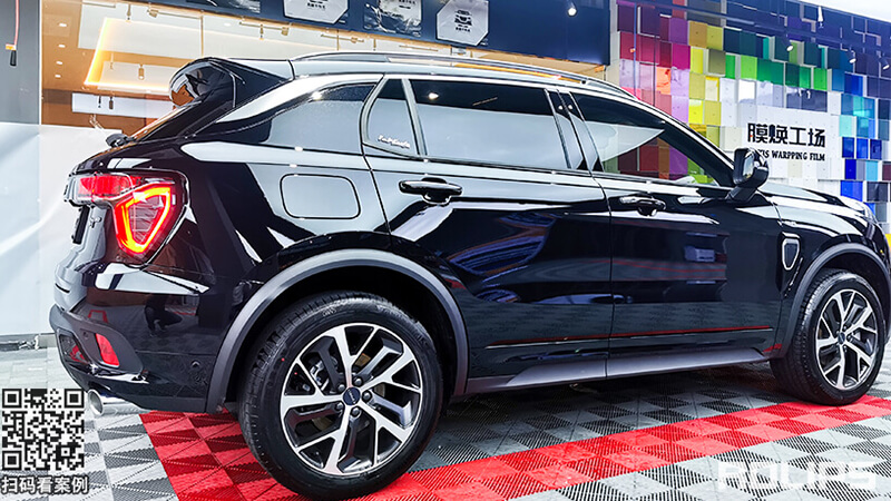領(lǐng)克貼什么車衣好？