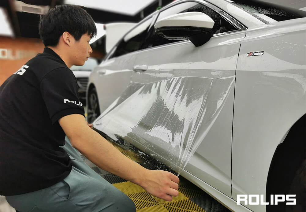 車衣為什么會發(fā)生黃變，老化？撕除的時候會留膠嗎？