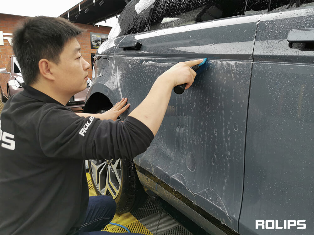 冬季貼車衣需要注意什么？剛貼完車衣下雪了怎么辦？（3）